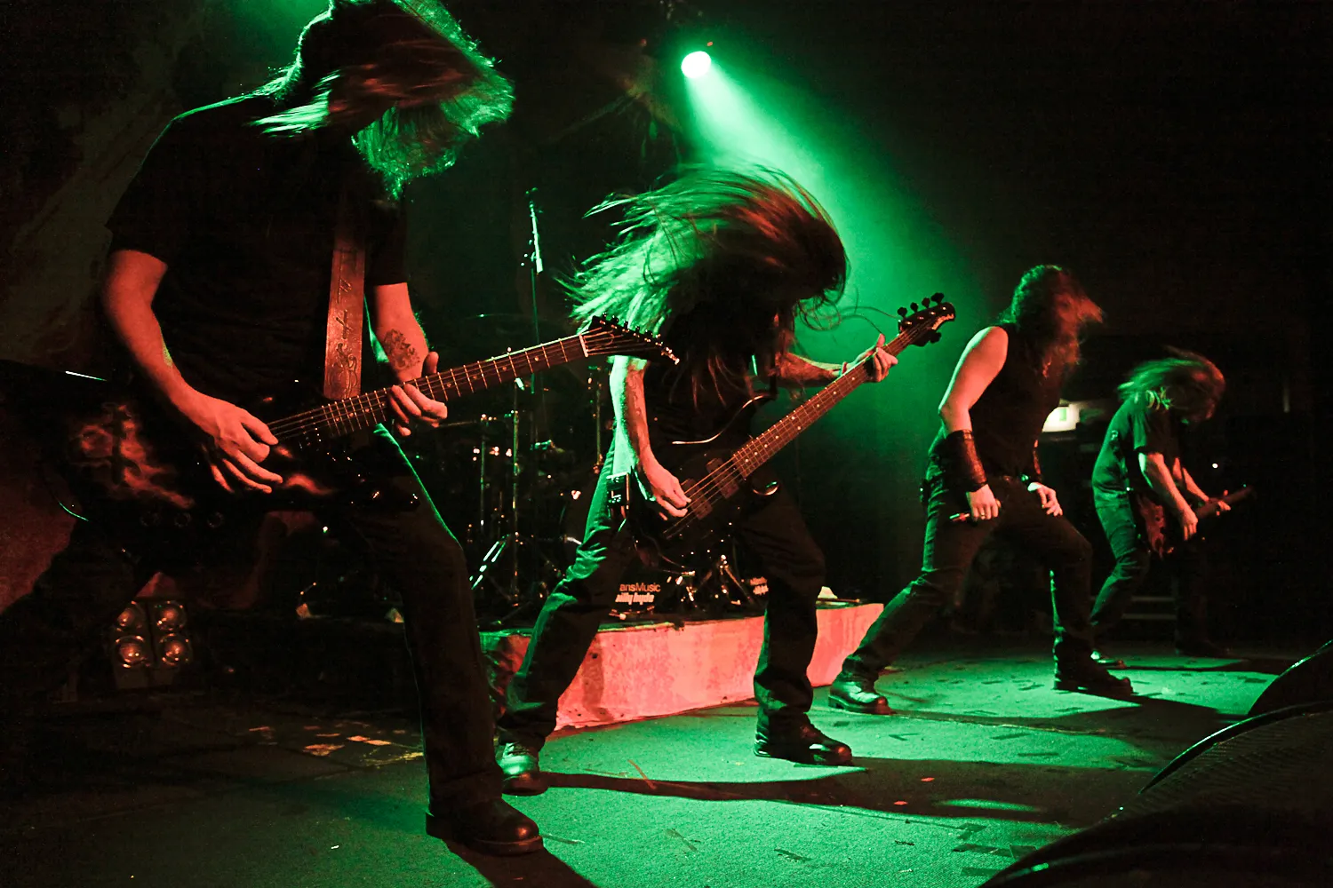 amon-amarth1.jpg
