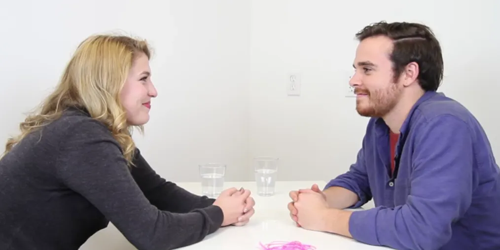 can-2-strangers-fall-in-love-after-asking-each-other-36-specific-questions.jpg