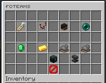 FoTeams dashboard with team info, members, warps, chat, shared chest, and upgrades
