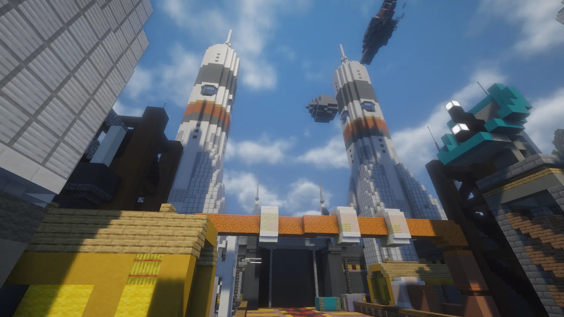 12x PvP Arenas