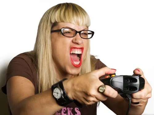 547d6642cedd7_-_video-gamer-girl-lg.jpg