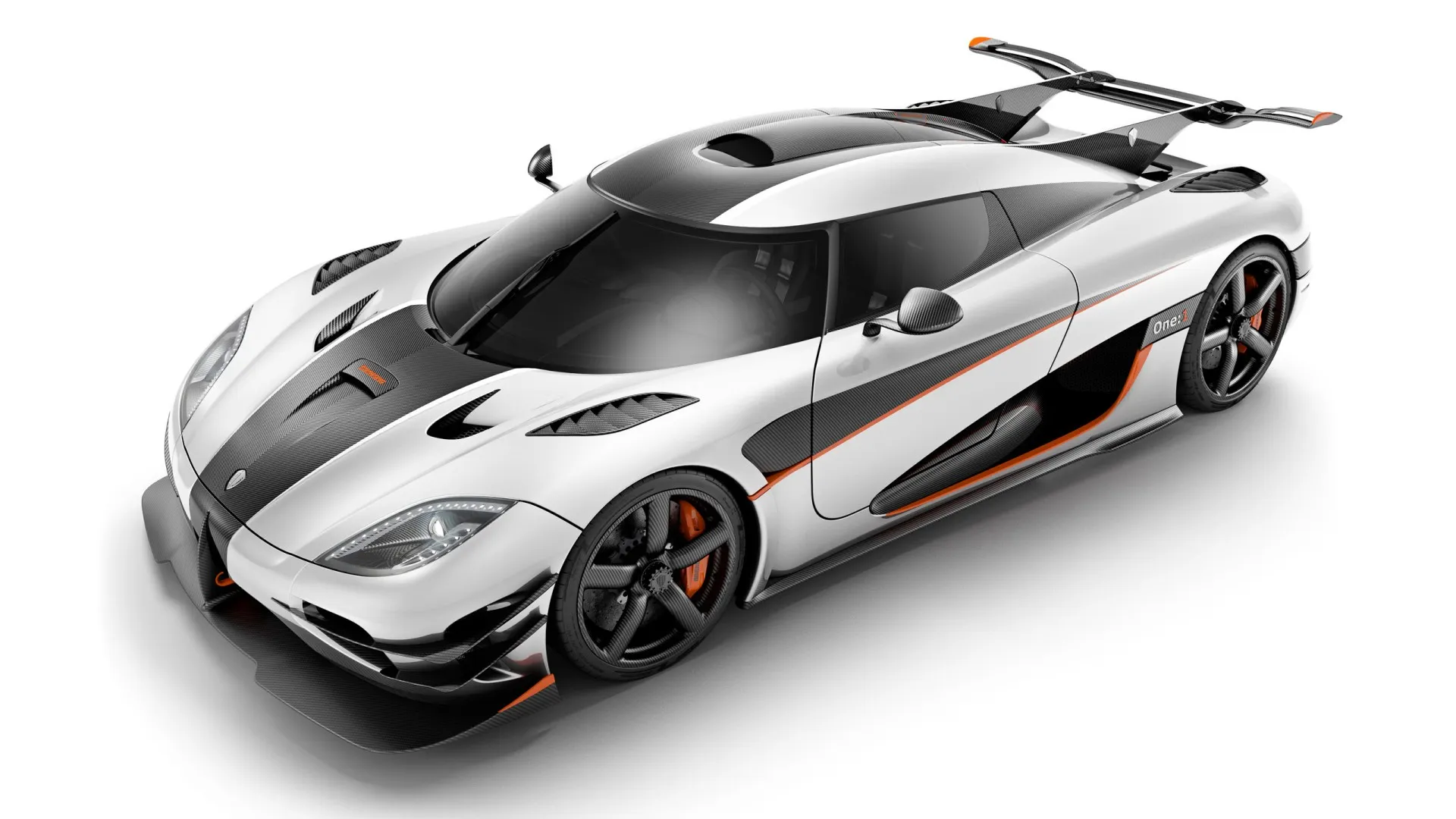 2014_koenigsegg_agera_one_1-1920x1080.jpg