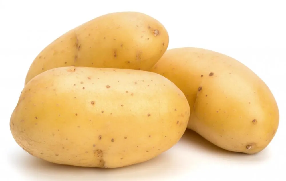 potatoes-against-white-background.jpg